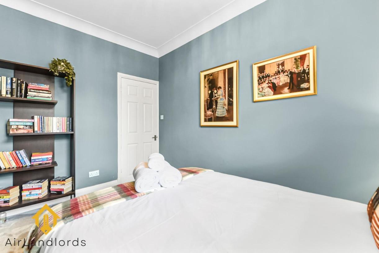 Stylish 3-bedroom Flat In Belsize Park Perfect For Families Business Trips! Leilighet *