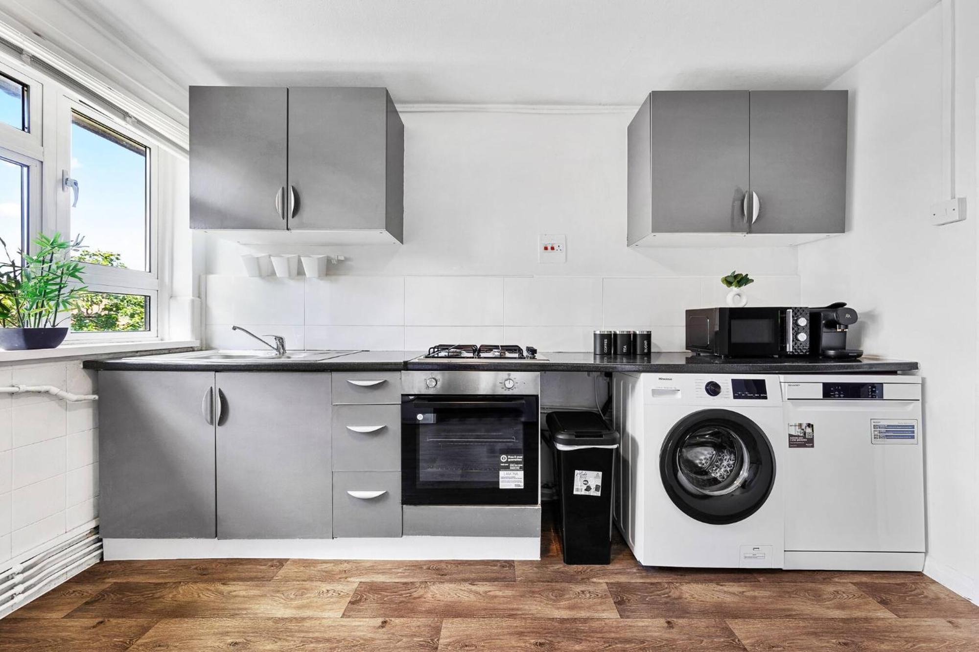 Trinity - 4 * Londres