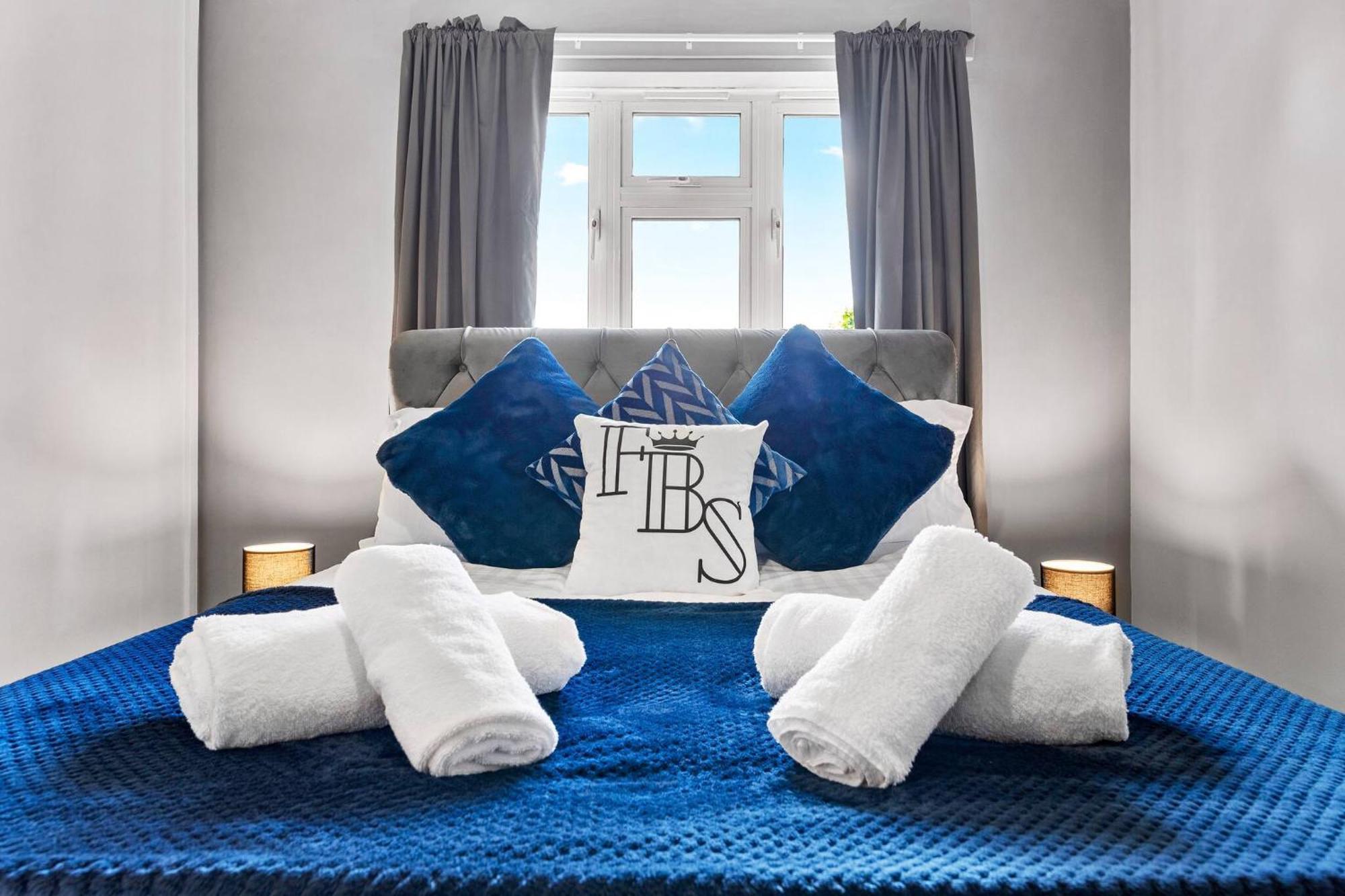 Trinity - 4 * Londres