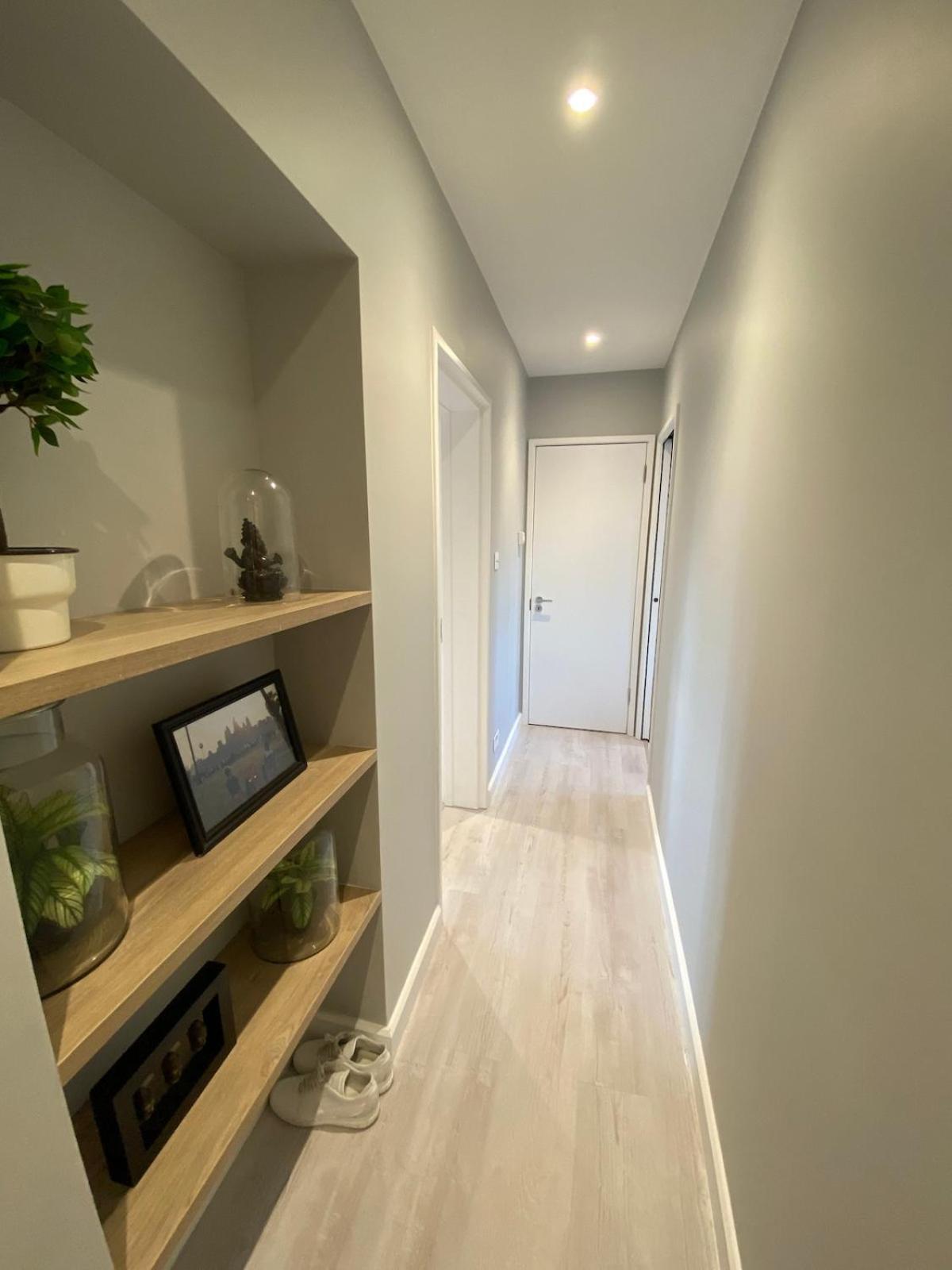 Newly Renovated - 70m2 Modern & Cosy - Balcony