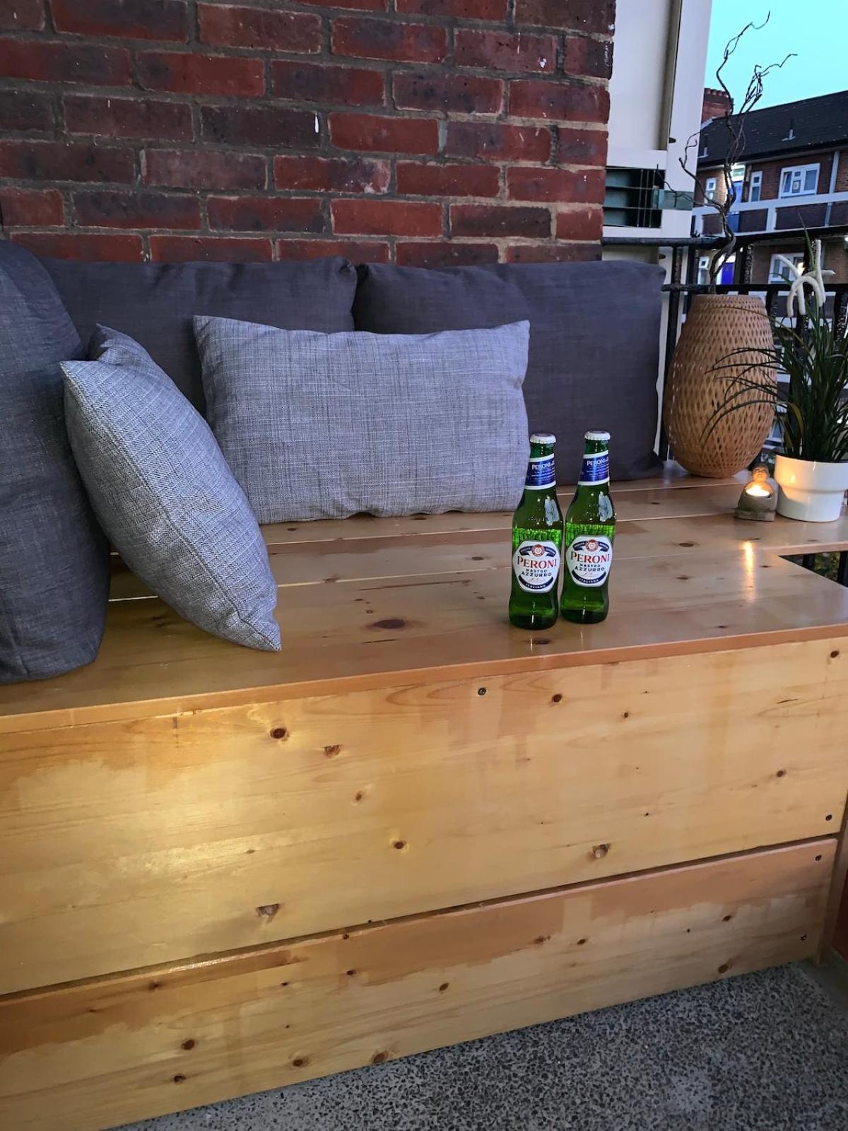 Newly Renovated - 70m2 Modern & Cosy - Balcony London