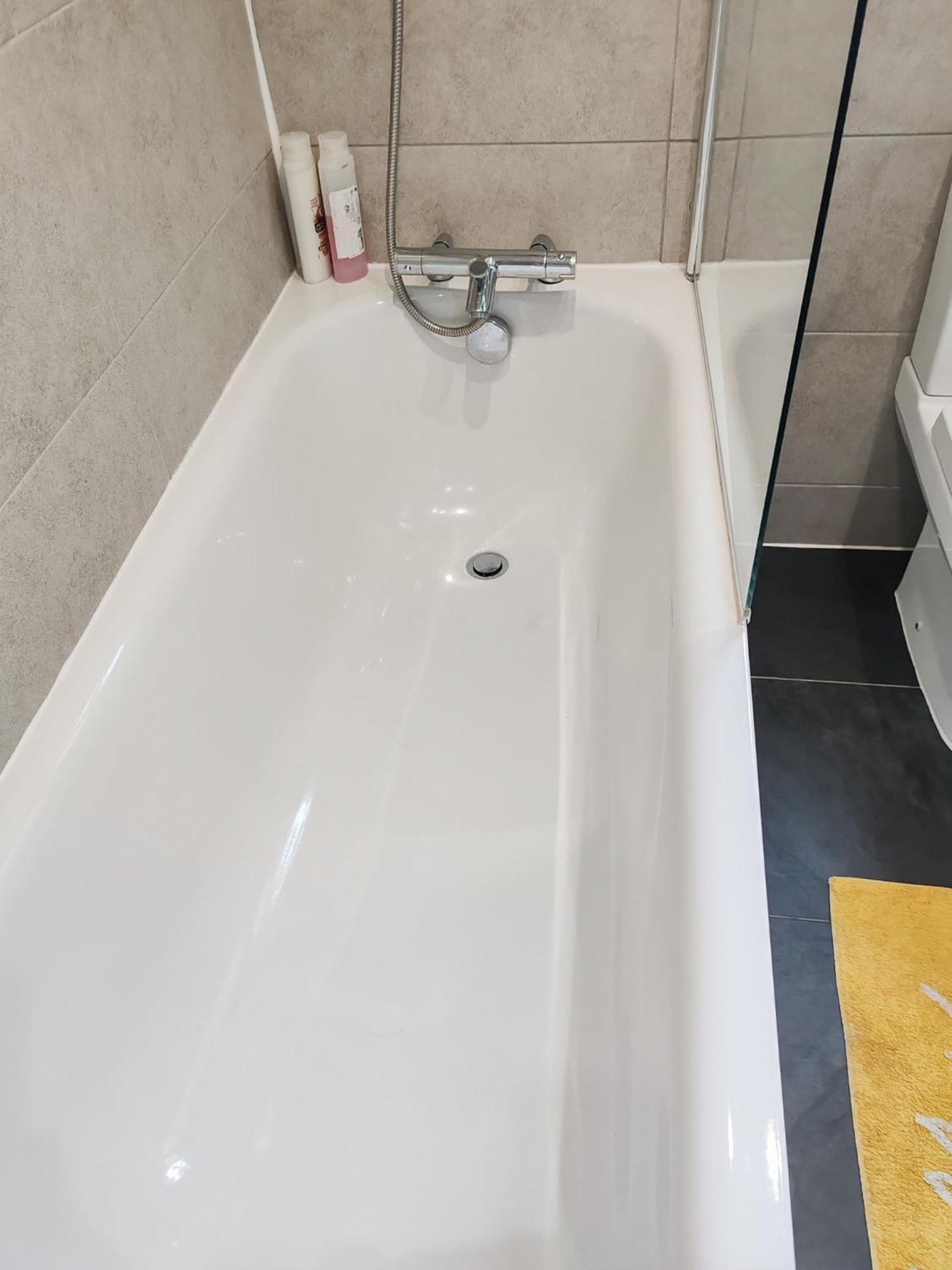 1-bedroom Flat With Small Garden & Paid Parking In Finsbury Park, Highbury Apartment London