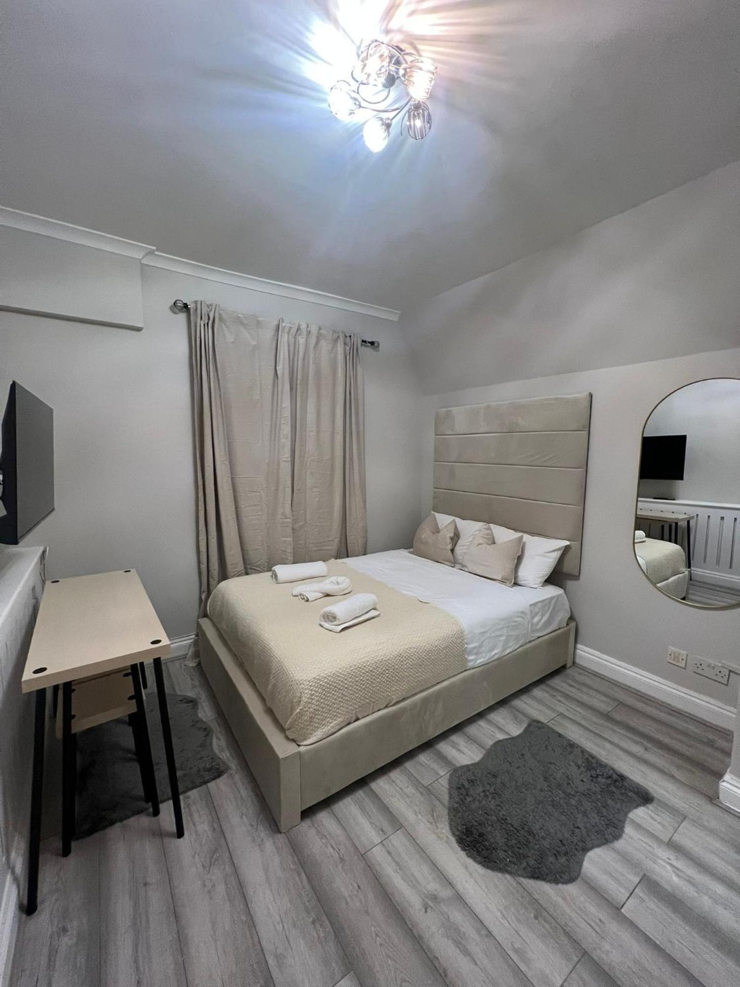 Holiday home Devonshire Terrace London