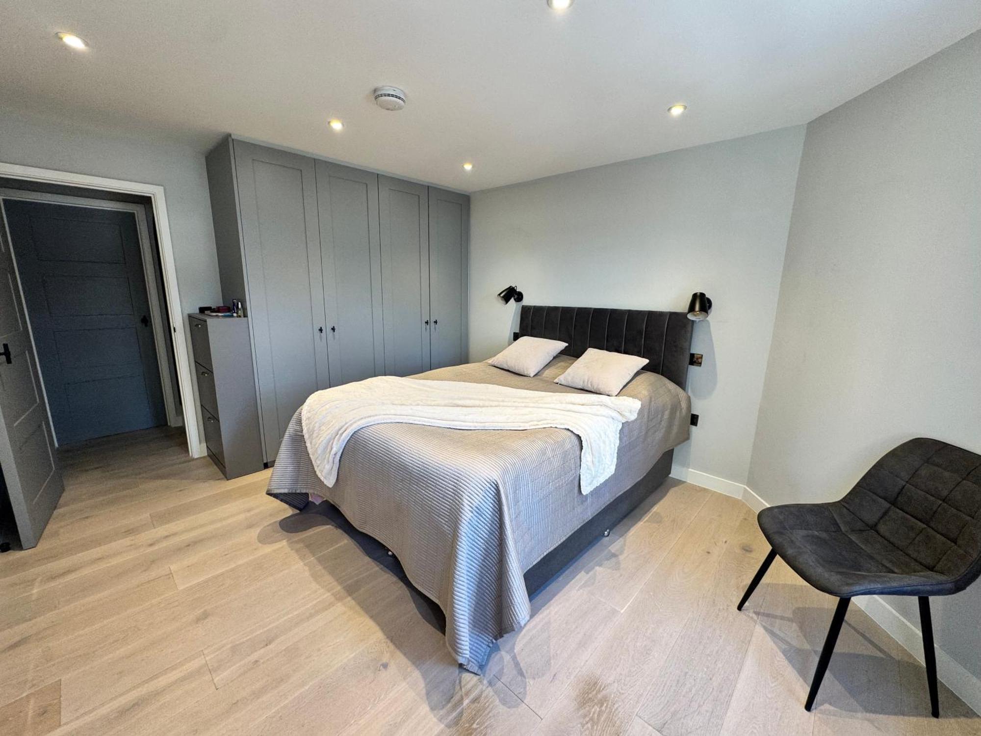 Apartment 5 Min Walk To Oxford Street *