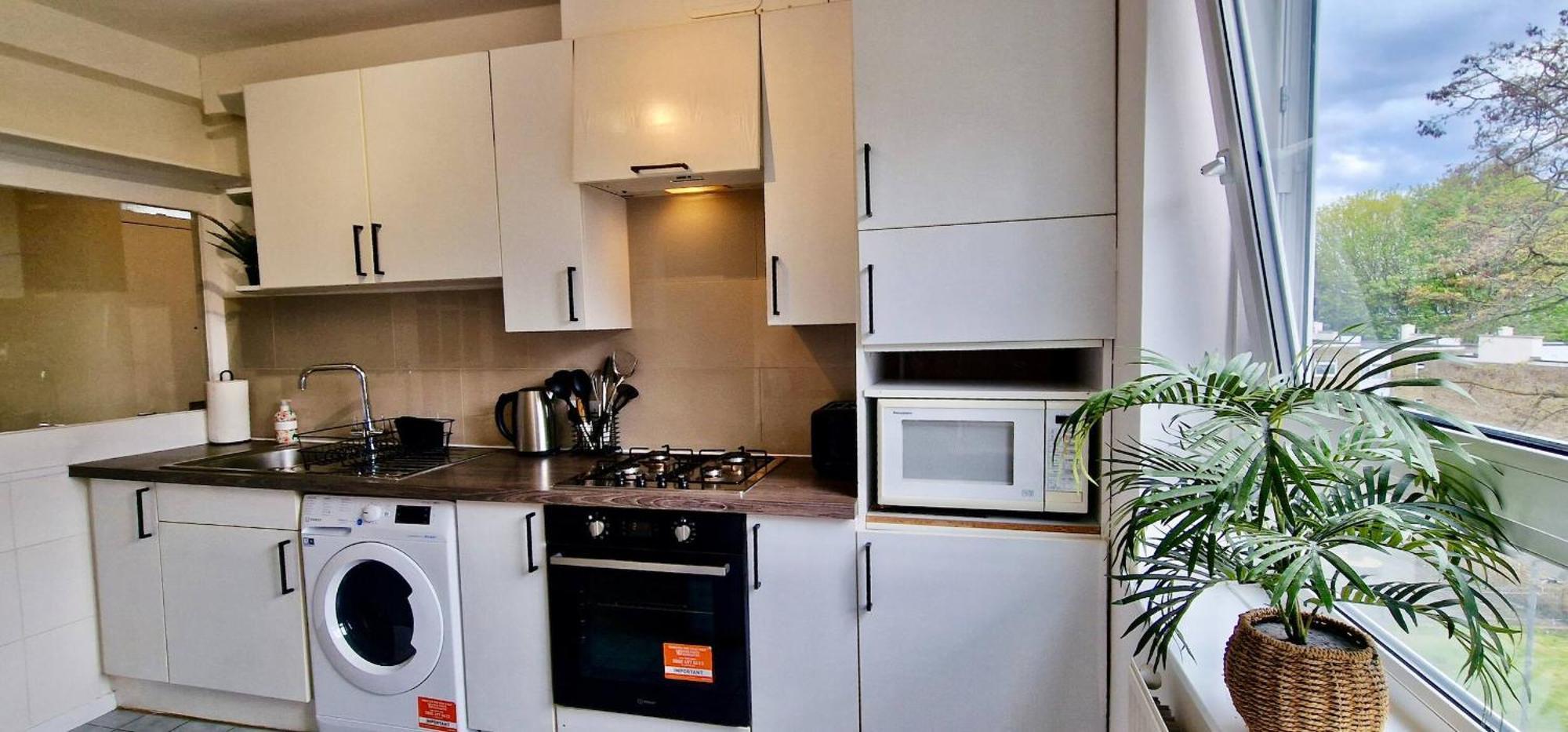 Apartment Canal View 3 Bed Flat - Little Venice! *