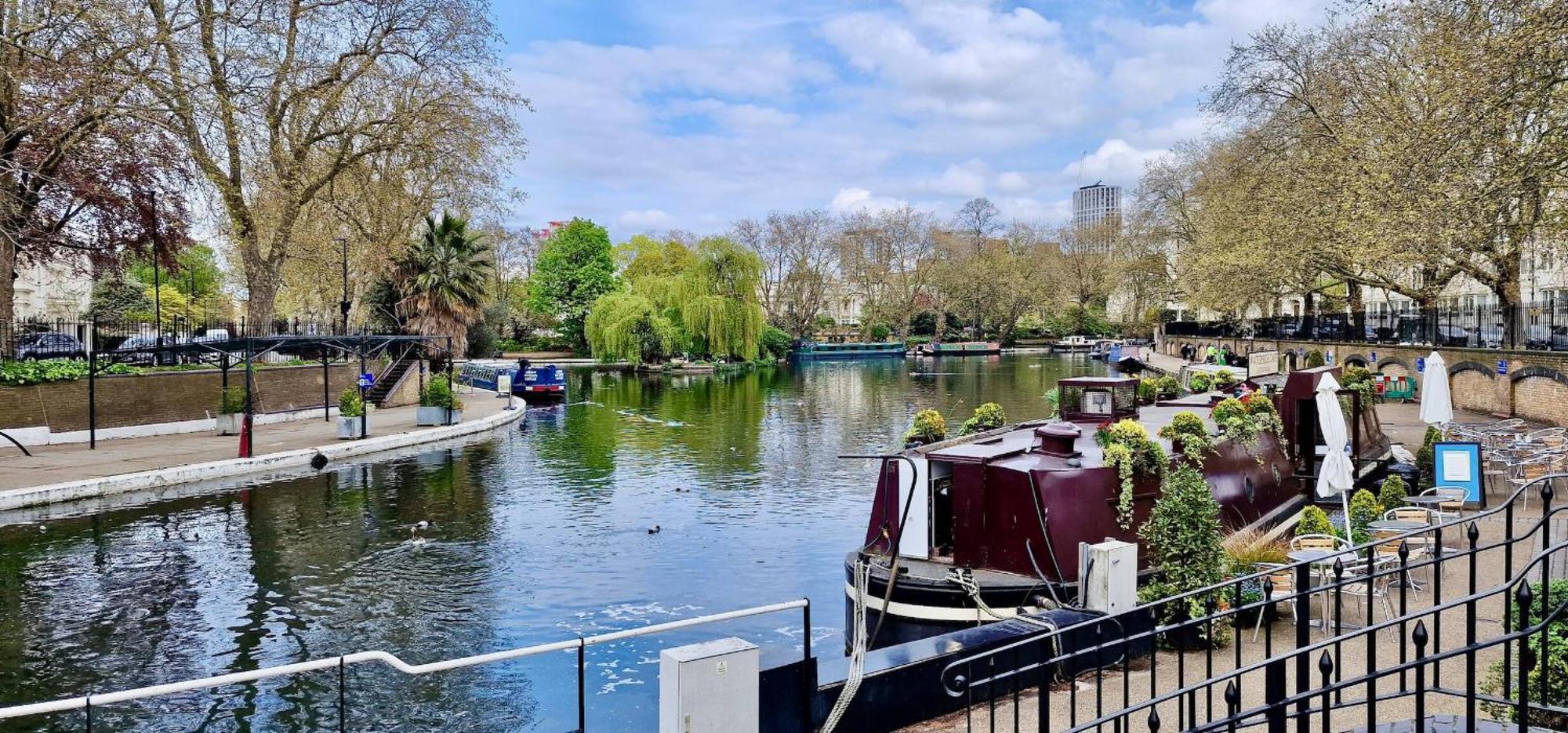 Canal View 3 Bed Flat - Little Venice! Apartment London