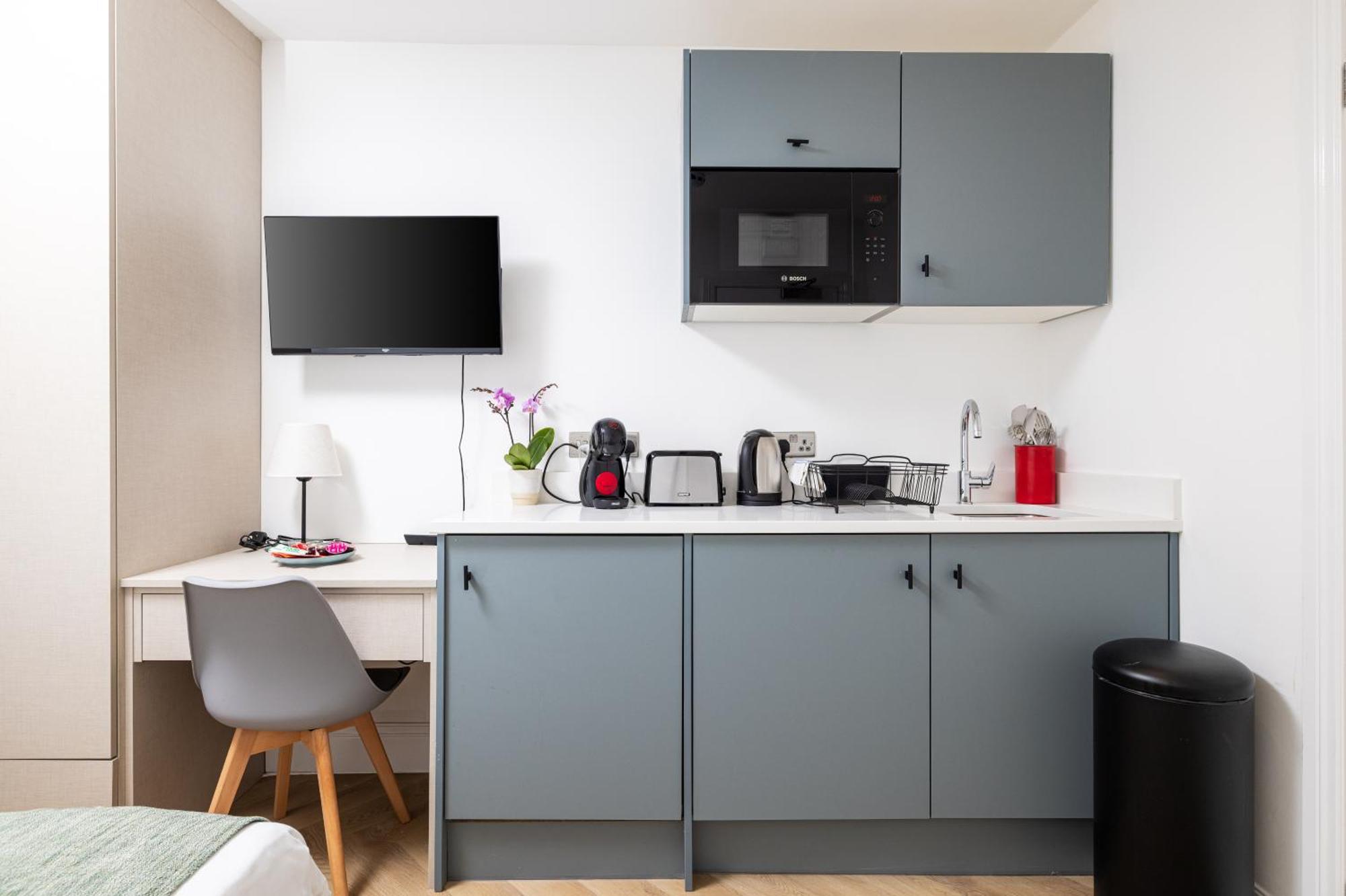 Charmstay Kensington Olympia * Londen