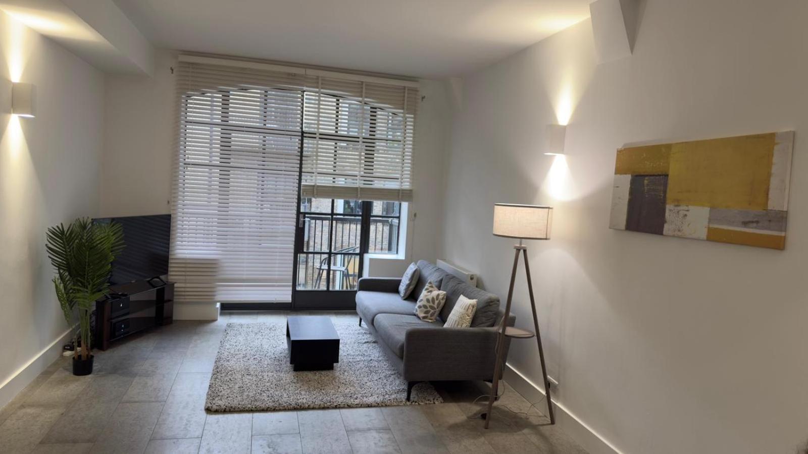Luxury 2br In Apartment