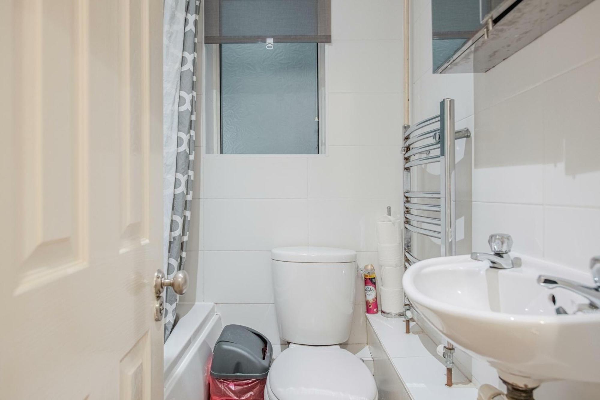 Well-connected 2bd Flat In Elephant & Castle Appartement