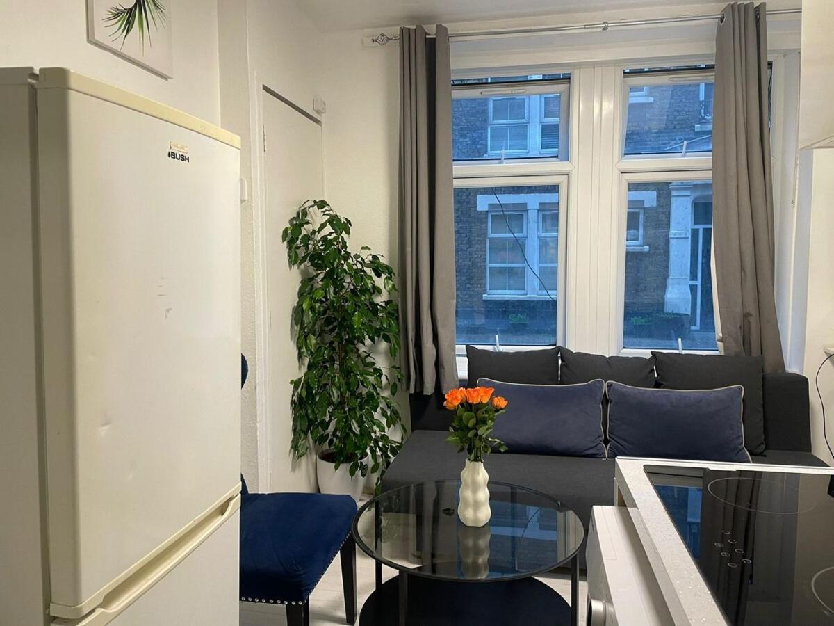 Apartment Lovely Ground Floor Miles London