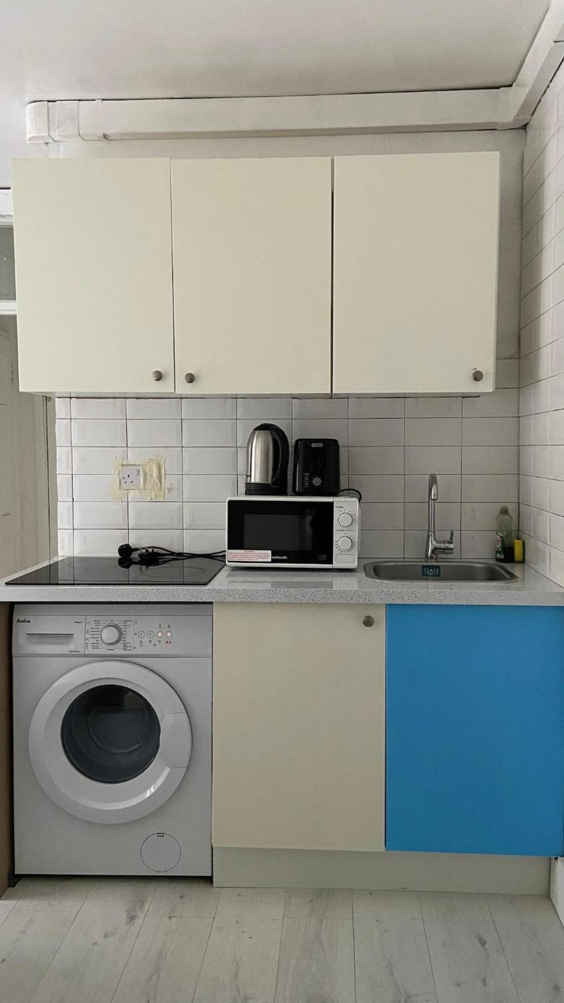 Lovely Ground Floor Miles * London