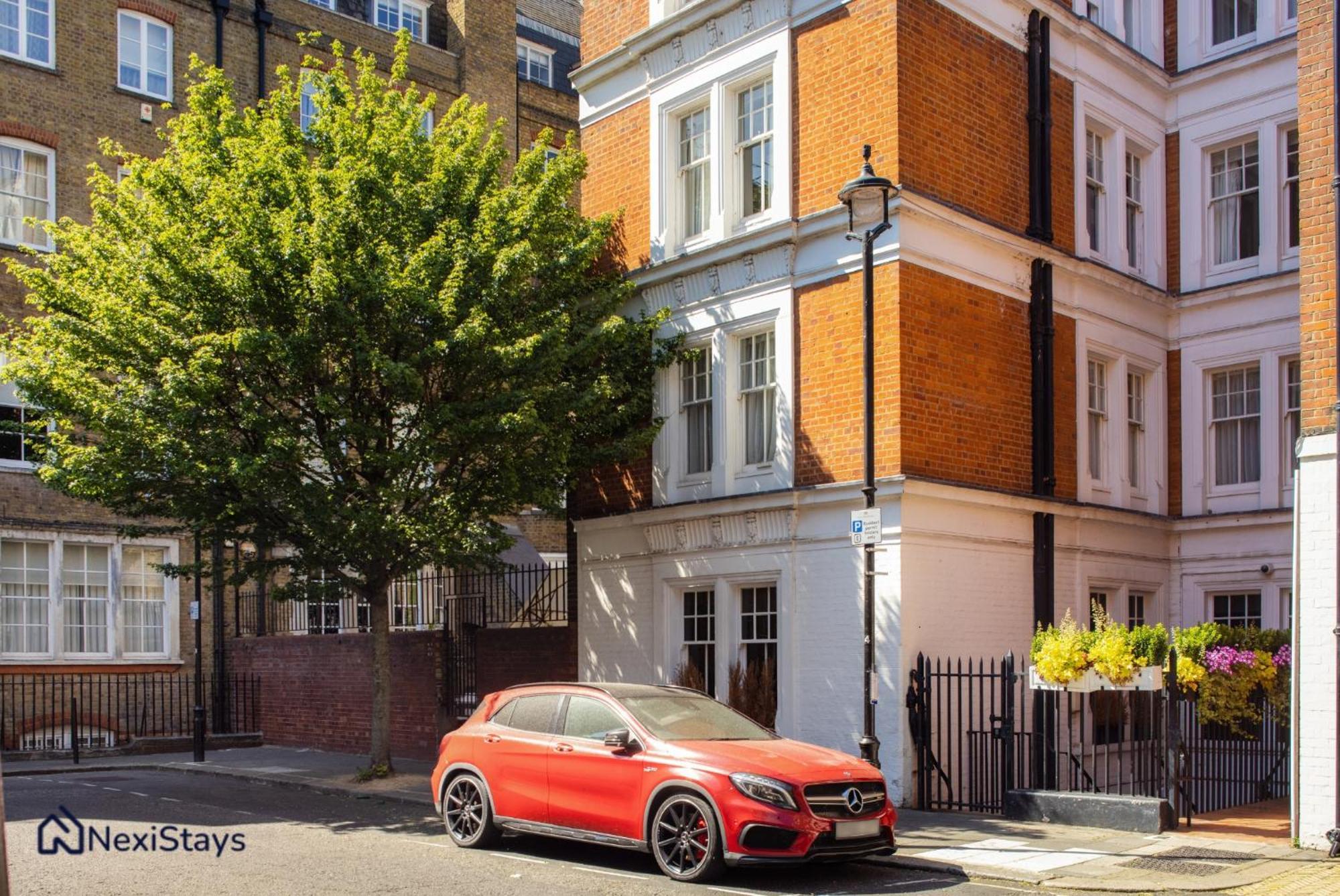 5 Mins Walk To Selfridges, Mayfair Retreat Apartment *