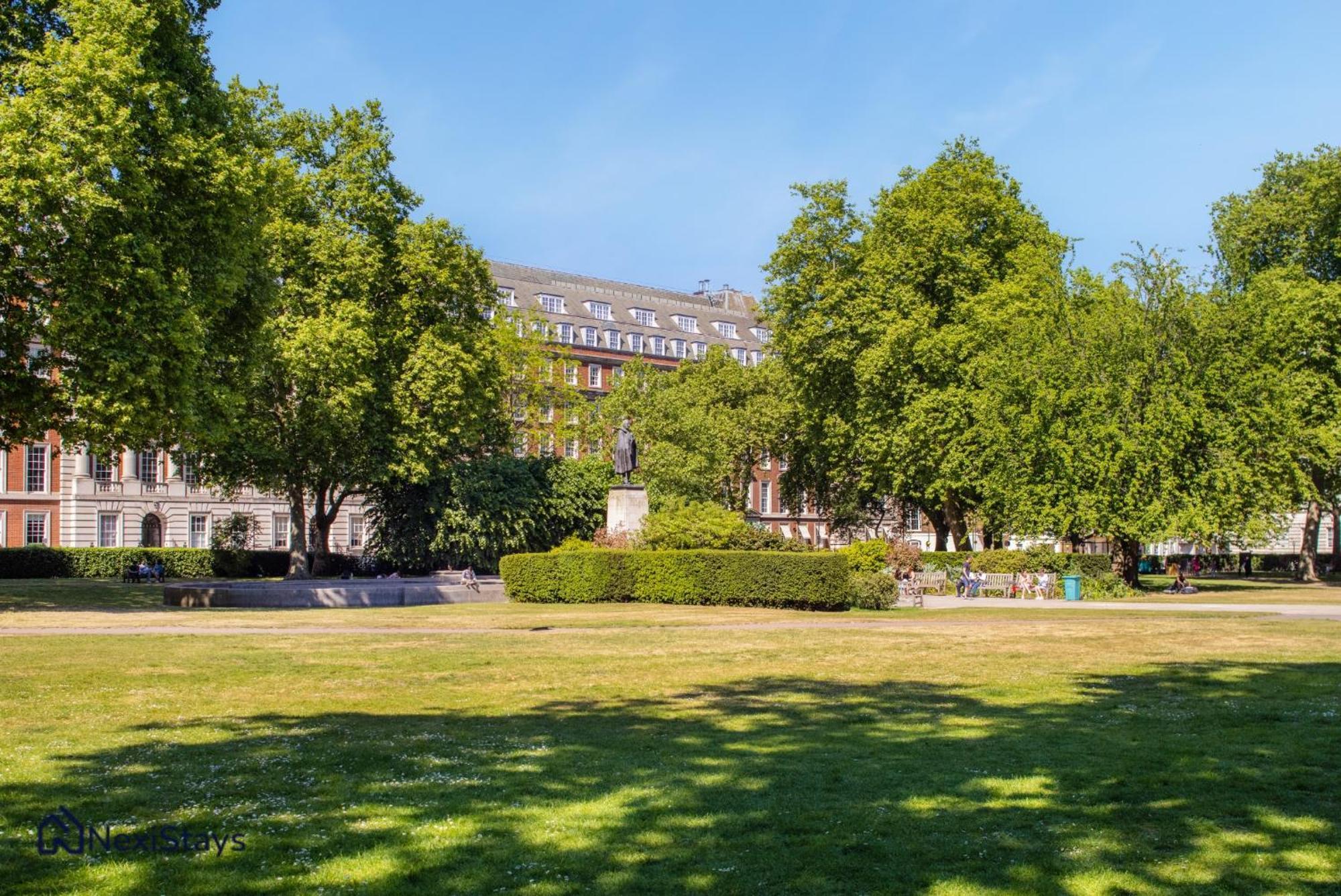 5 Mins Walk To Selfridges, Mayfair Retreat Leilighet *