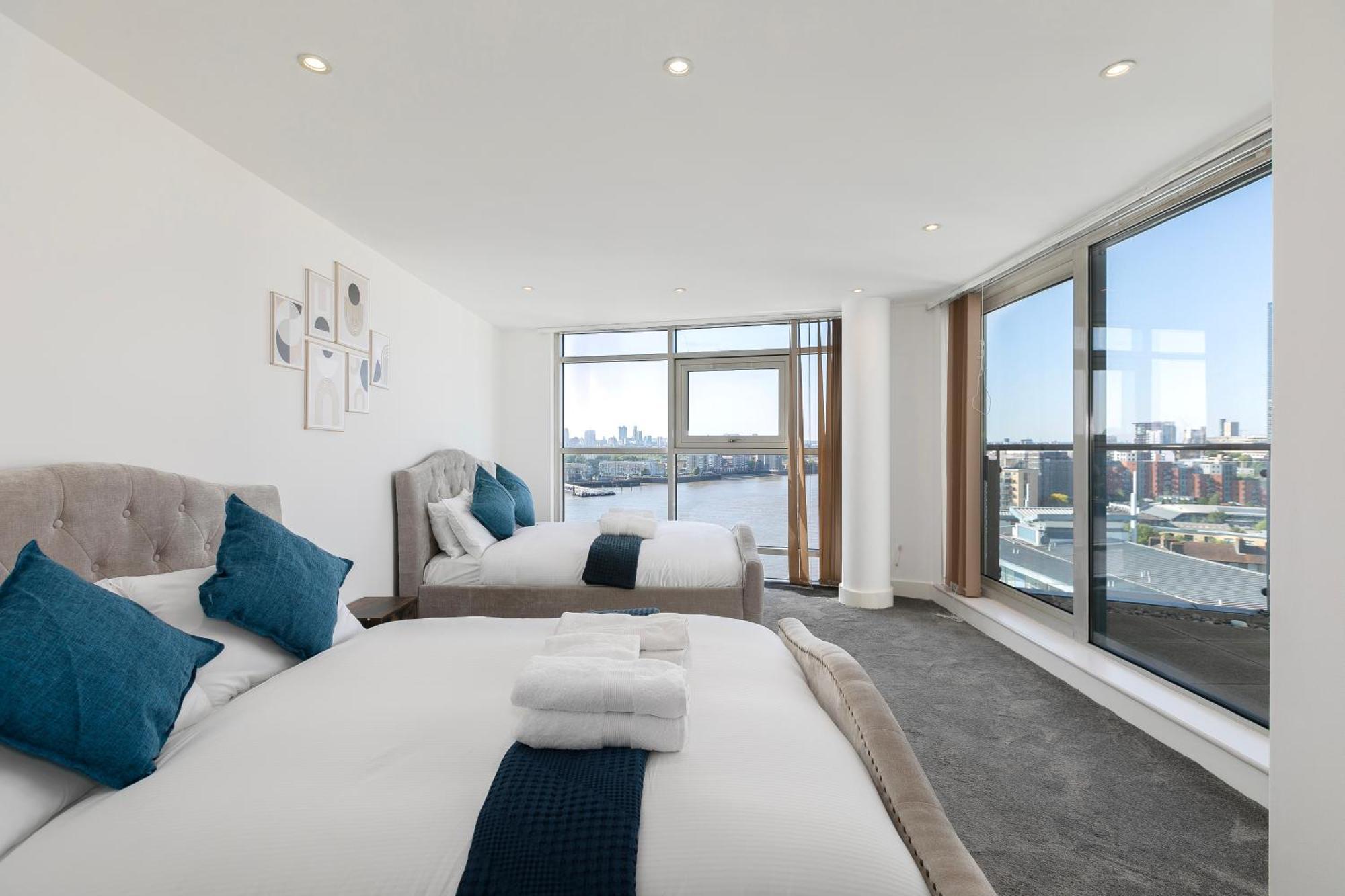 Pics Worthy 2 Bedroom 2 Bath Flat Thames View Sleep 6 Apartment