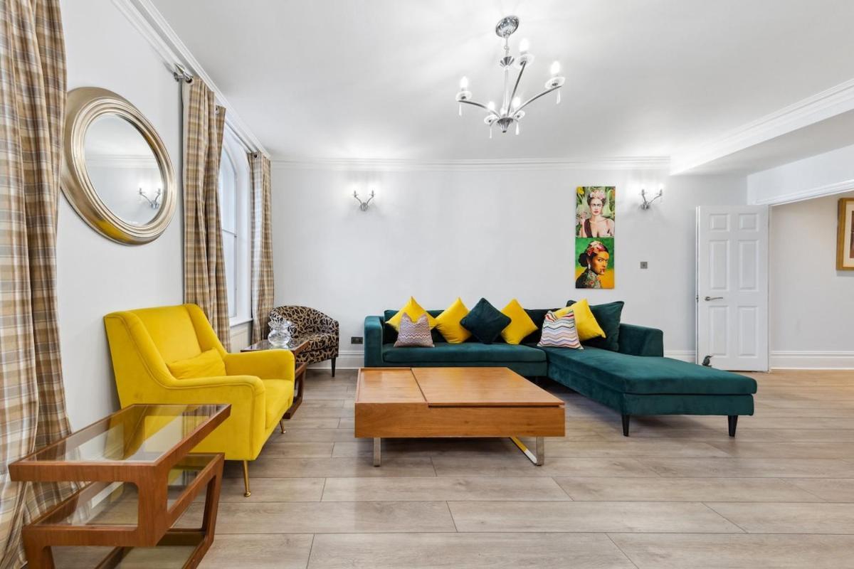 Spacious 3br Flat Walk To Oxford Street Tube Apartment London