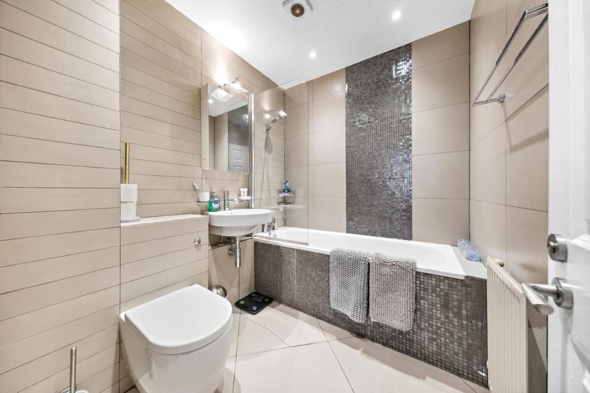 Spacious 3br Flat Walk To Oxford Street Tube Apartment *