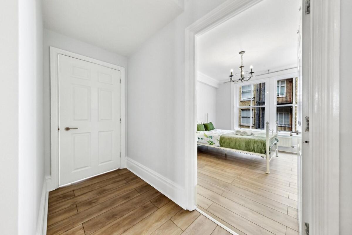 Spacious 3br Flat Walk To Oxford Street Tube Apartment