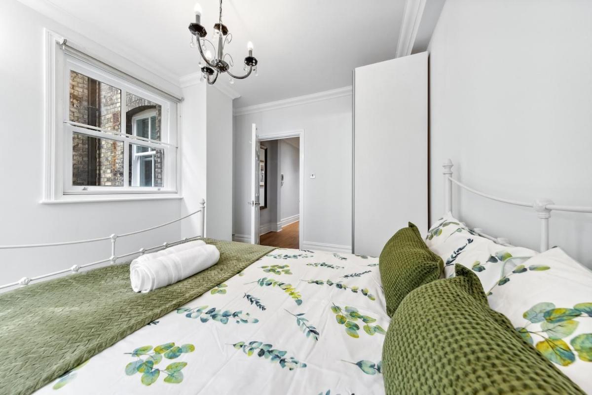 Spacious 3br Flat Walk To Oxford Street Tube Apartment London