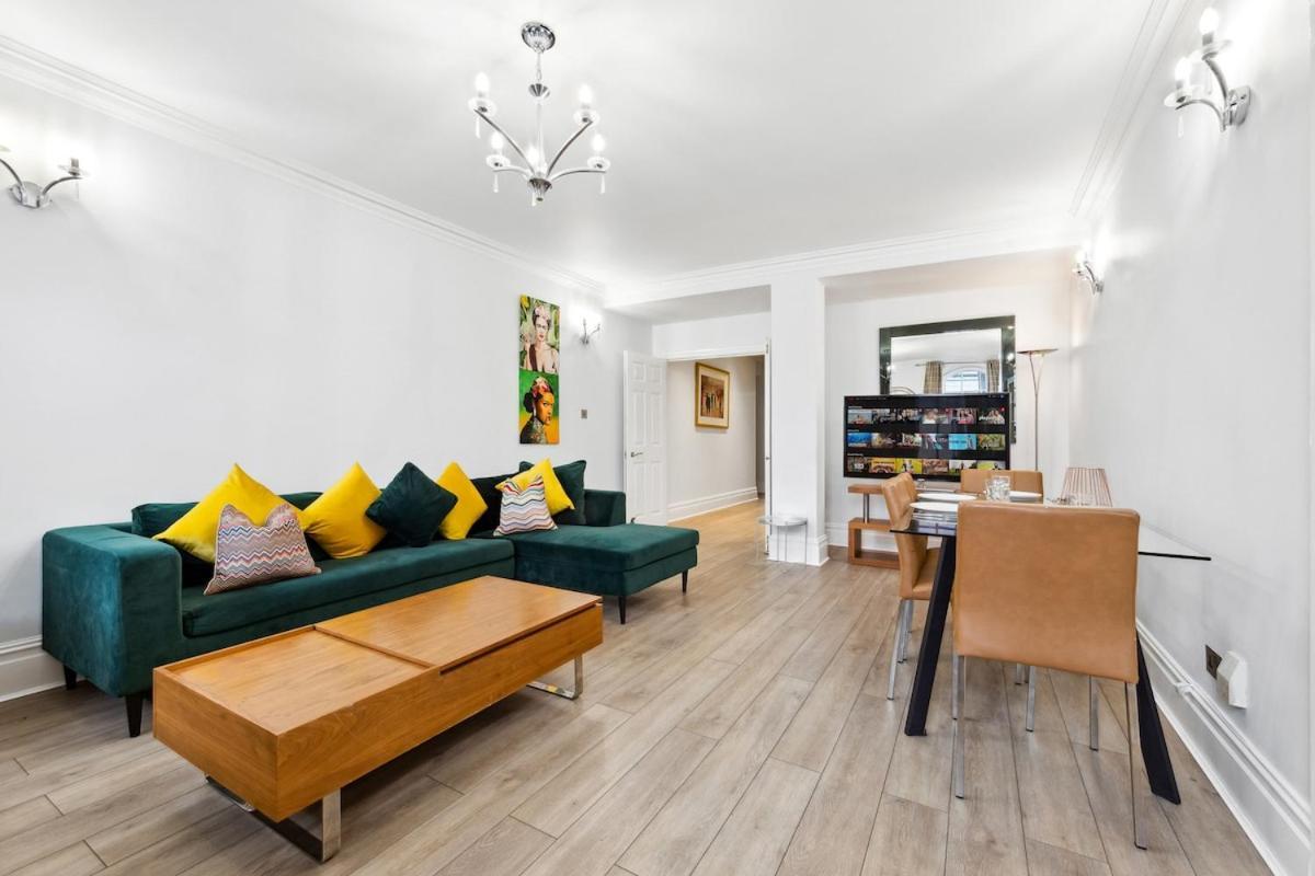 Spacious 3br Flat Walk To Oxford Street Tube * London
