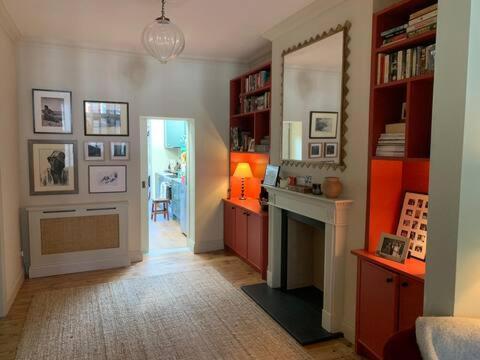 Stylish Family Holiday home London