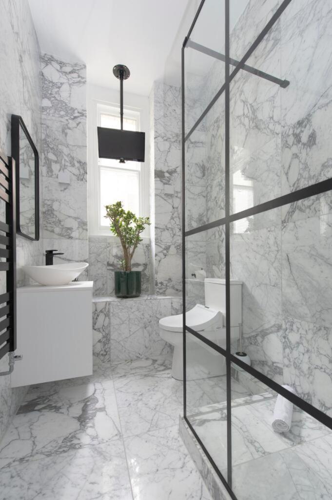 Newly Renovated 4 Bed In Marylebone - Sleeps 8 Apartment