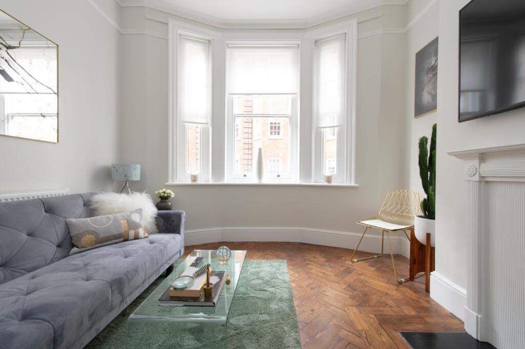 Apartment Newly Renovated 4 Bed In Marylebone - Sleeps 8 London