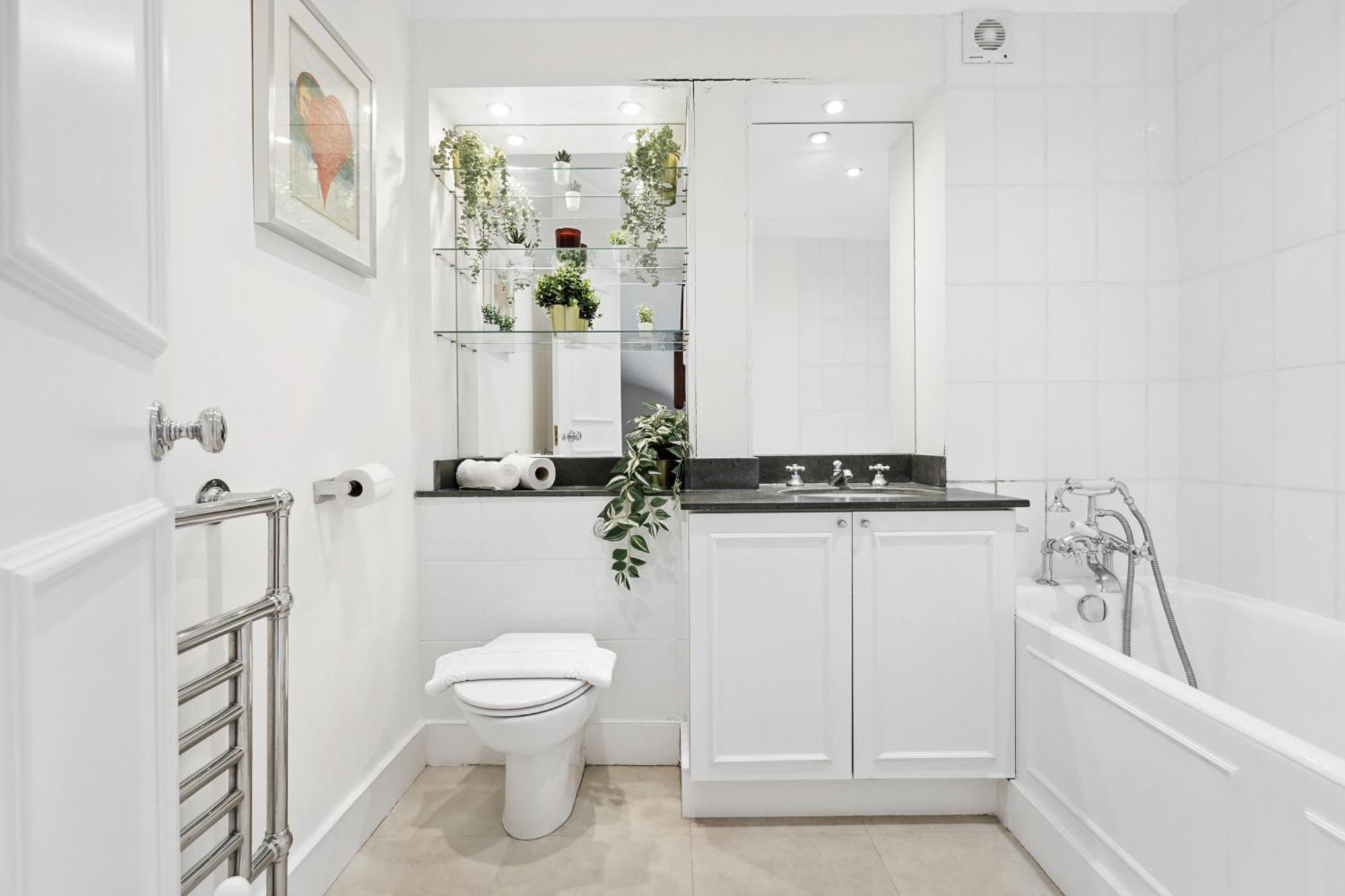 4-bedroom In Limehouse Apartment