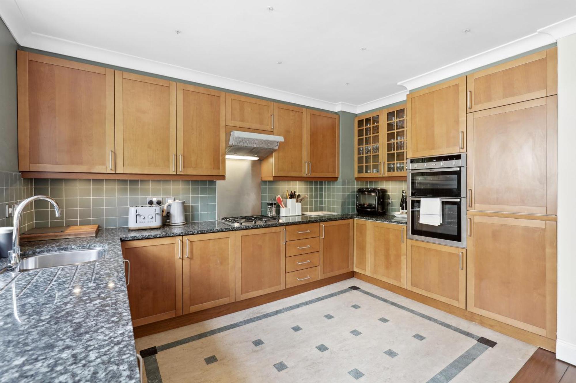 4-bedroom In Limehouse London