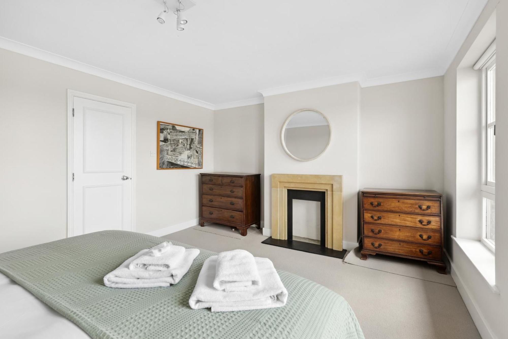 4-bedroom In Limehouse