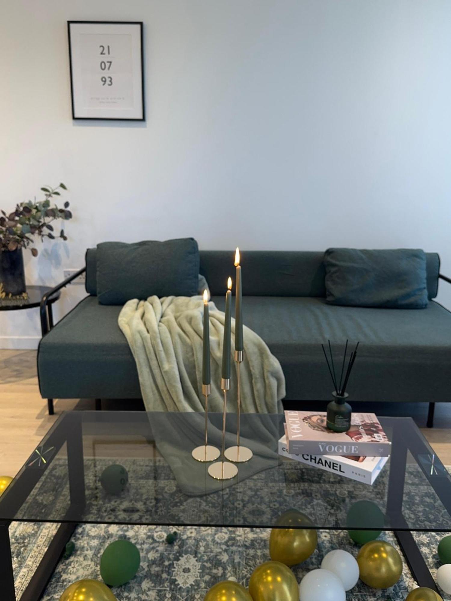 Luxury Olive Haven 1bed, 1 Min To Dlr & * London