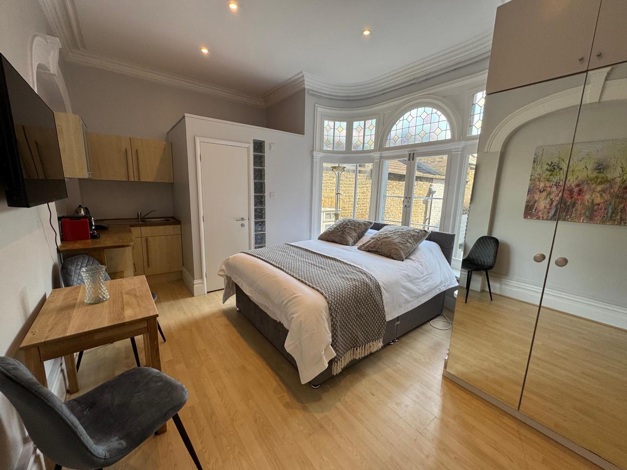 Apartment Centrally Located Flat In Sw1 London