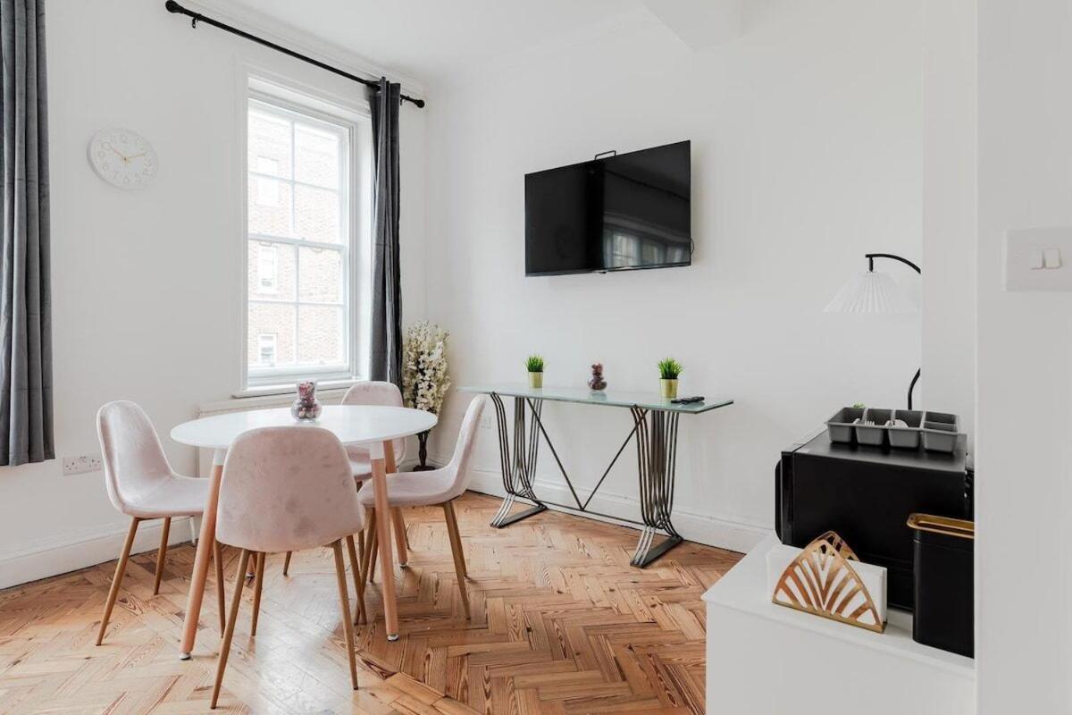 The Earl's Court Haven Apartment