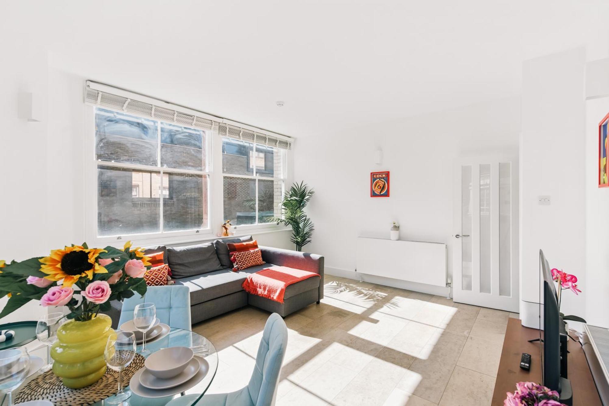 Modern 2br With Lift Access Prime Location London