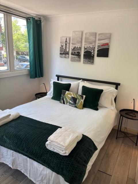 Apartment Holcroft London