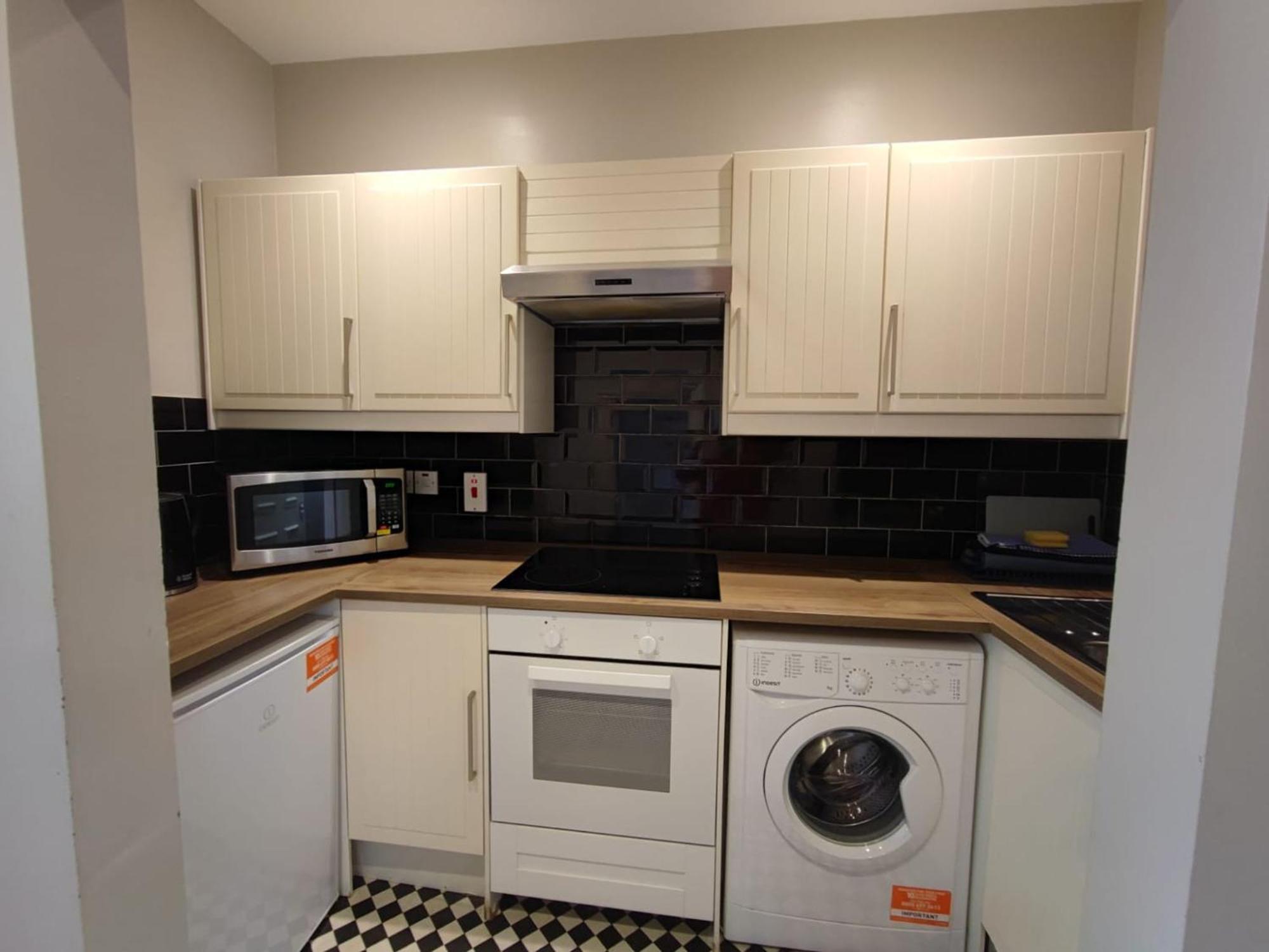 Apartment Beautiful Ac Up To Six,12 Min By Tube From Oxford Street,ac