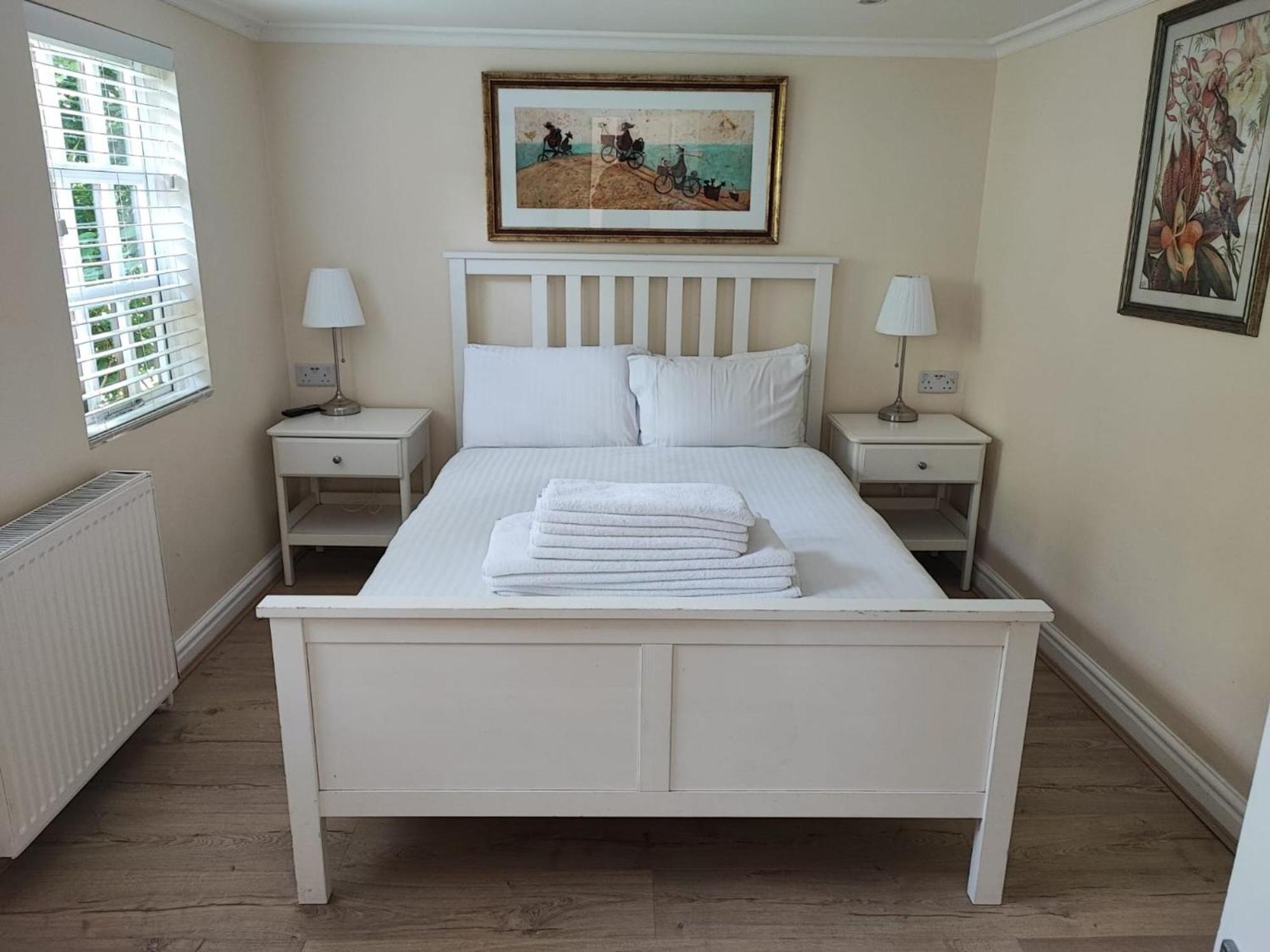 Beautiful Ac Up To Six,12 Min By Tube From Oxford Street,ac Apartment London