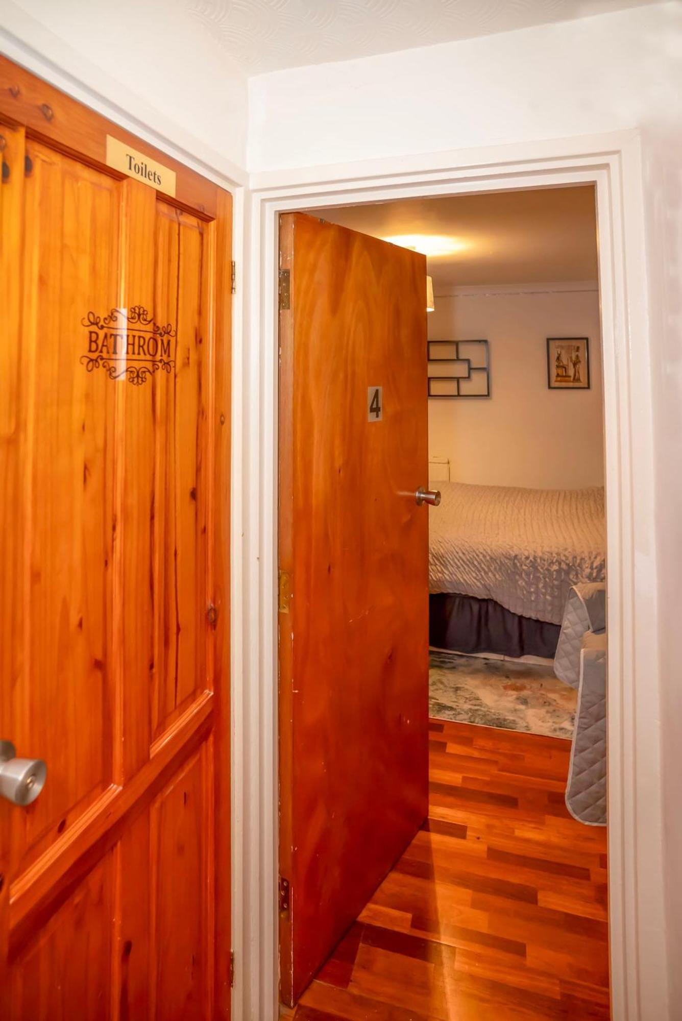 In Guest - King Size - Ensuite London