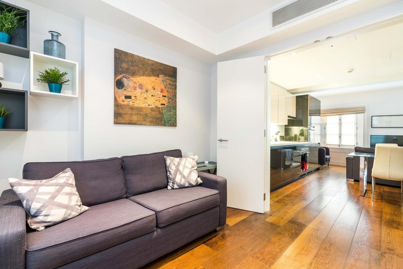 Holiday home A Stunning Three Bedroom In Mayfair *