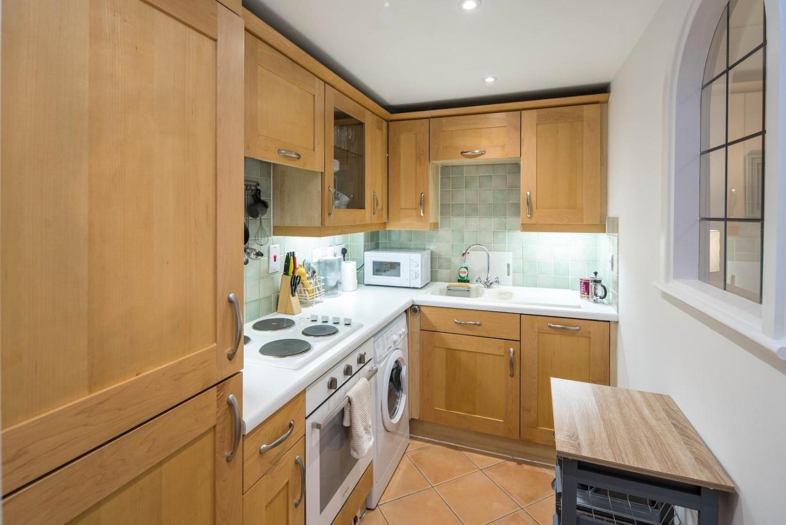 1bd Modern Oasis: Near Attractions Leilighet