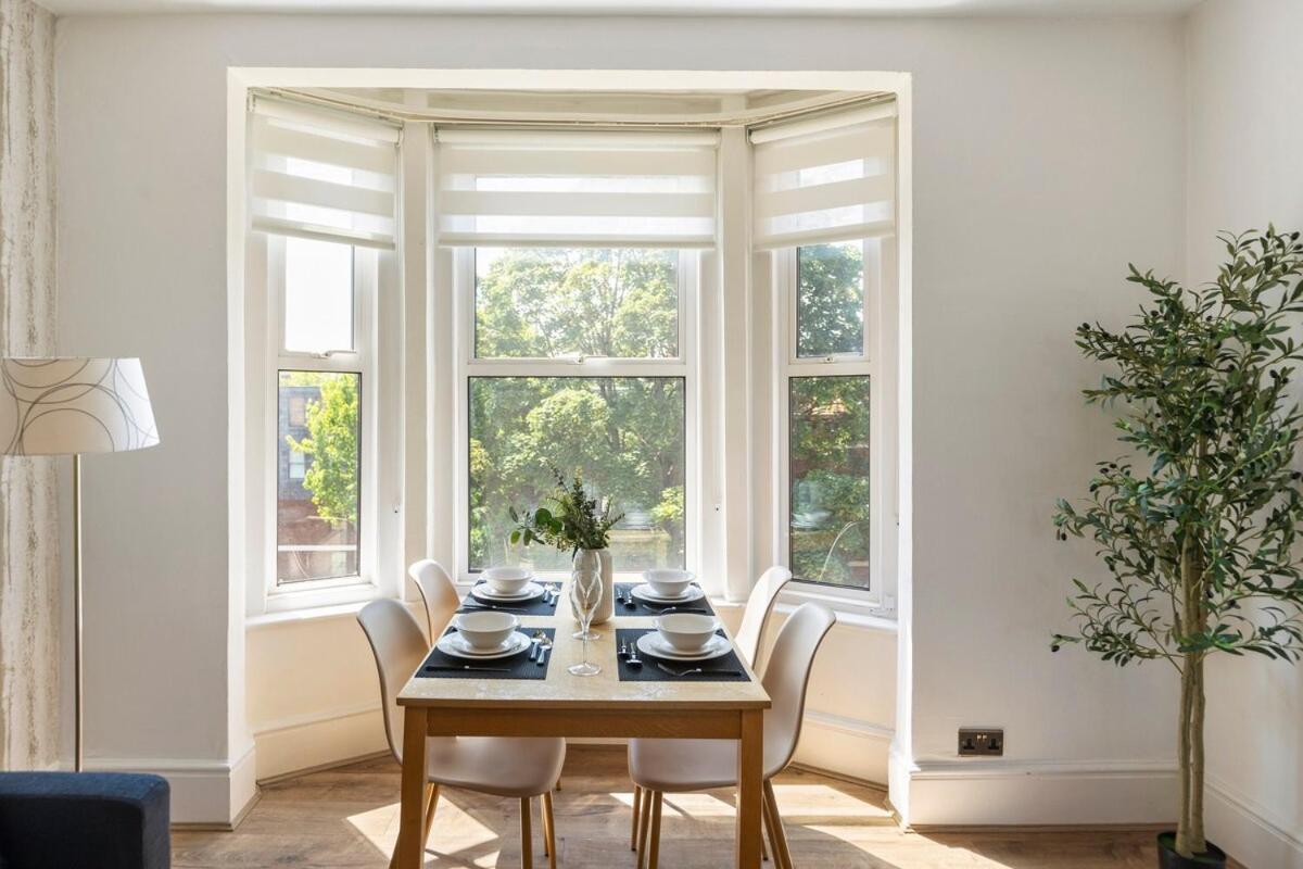2bed Pimlico Next Buckingham Palace Leilighet London