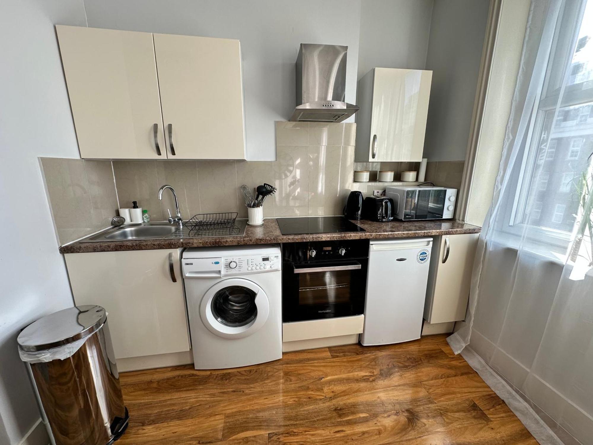 1 Bedroom Near Paddington * London