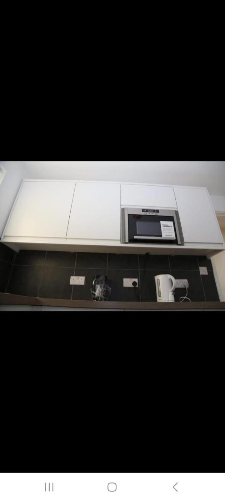 Twin Budget Room * London