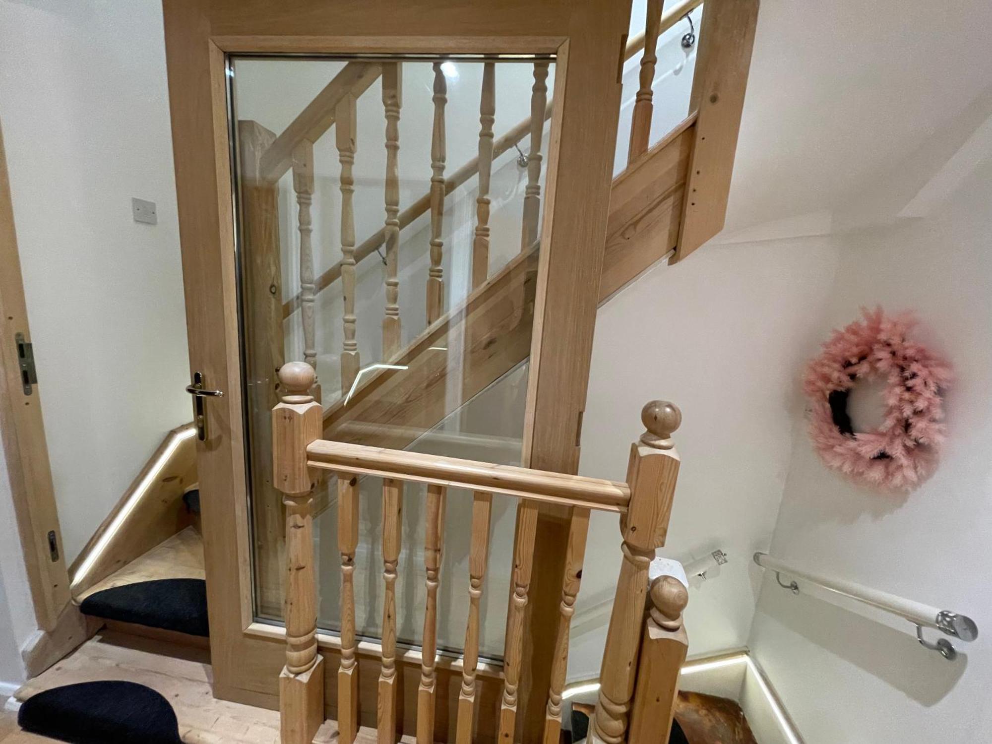 Villa Luxe 4 Bedroom House With 4 Bathrooms - Elizabeth Line & Acton Stations At Walking Distance