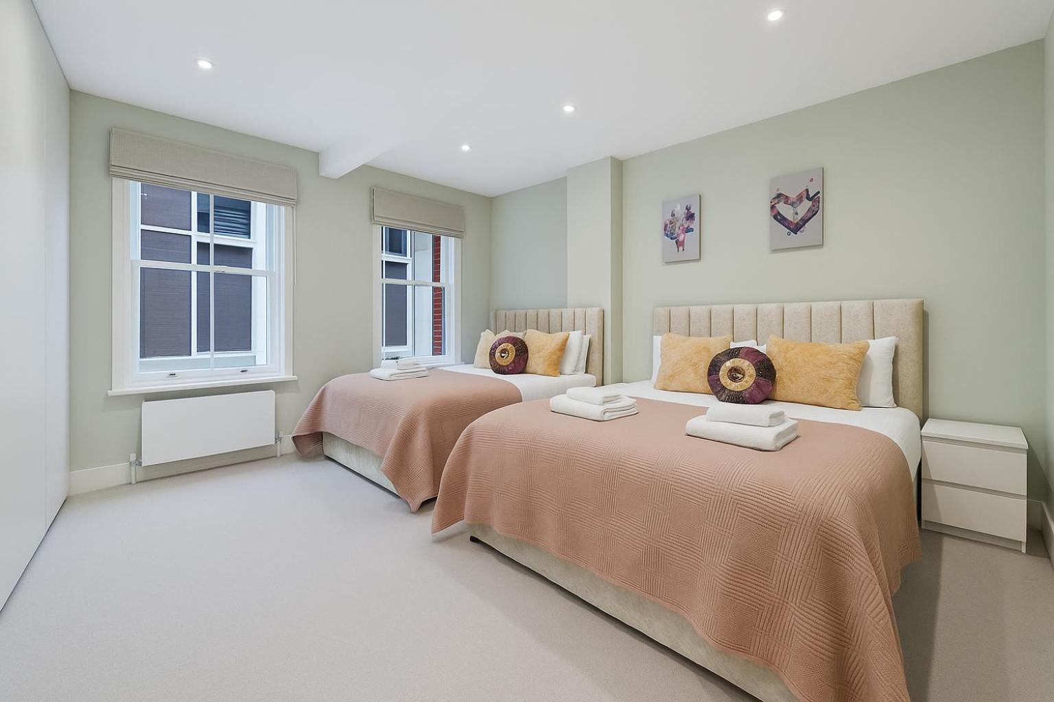 Chic 2 Bed Maisonette In Mayfair 32a Apartment