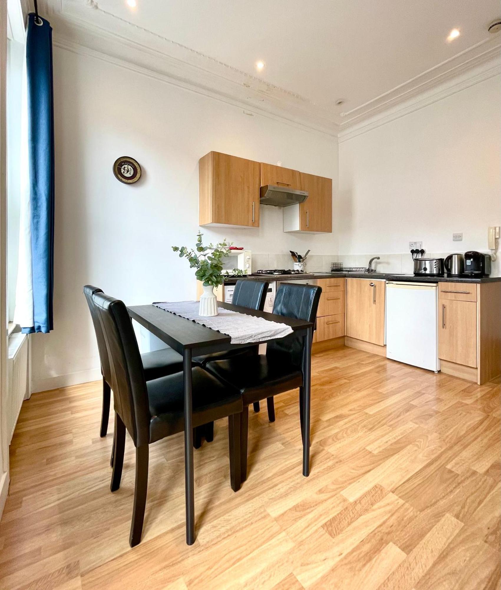 1 Bdr Flat- Harry Potter Themed Apartment *