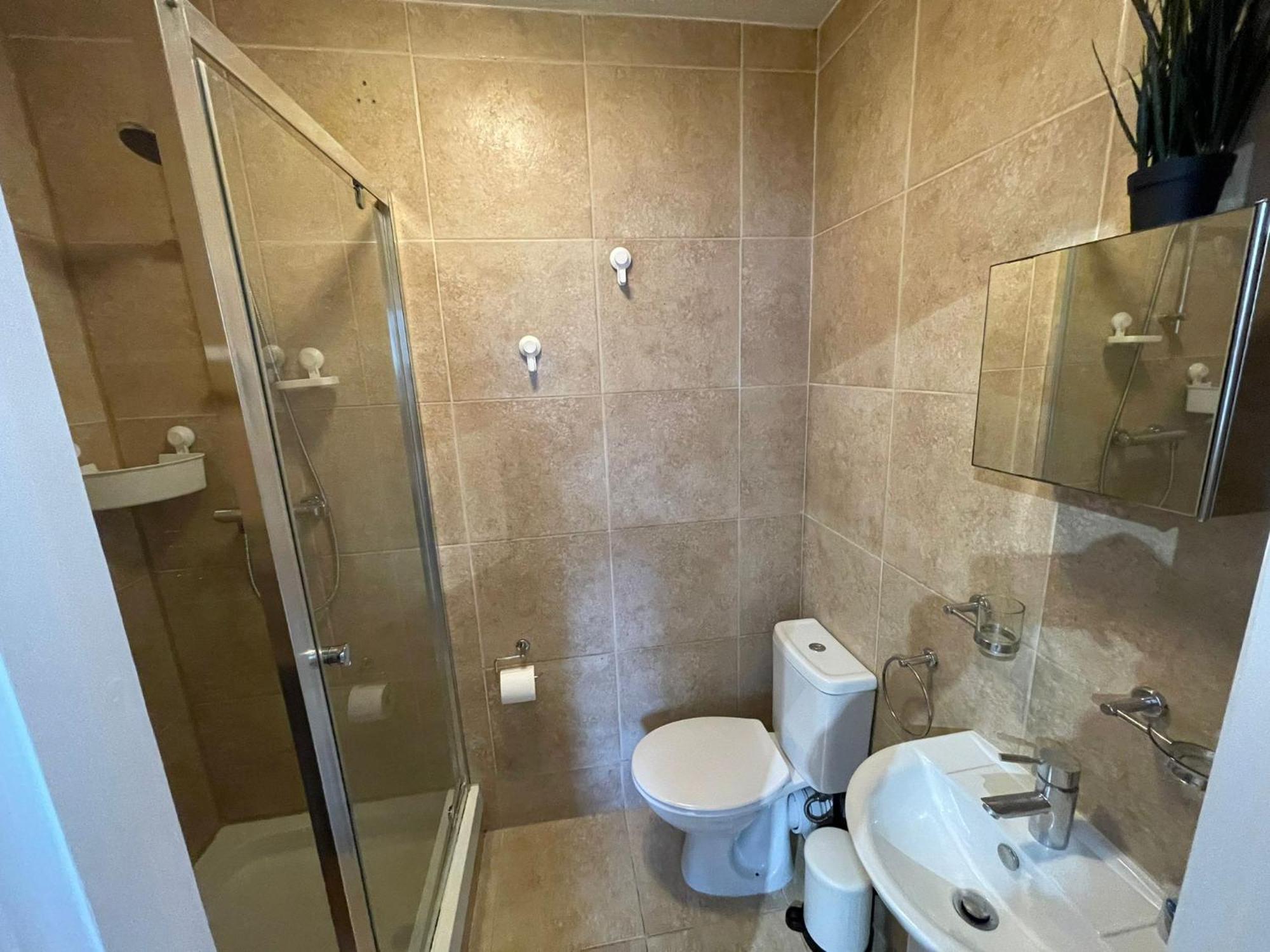 London Studio Stays Apartment
