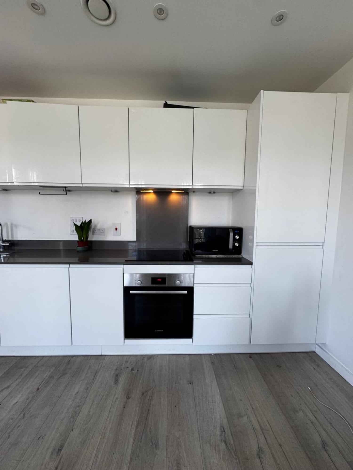Luxury Entire 1 Bed Flat, Excel, Airport, Custom House Leilighet London