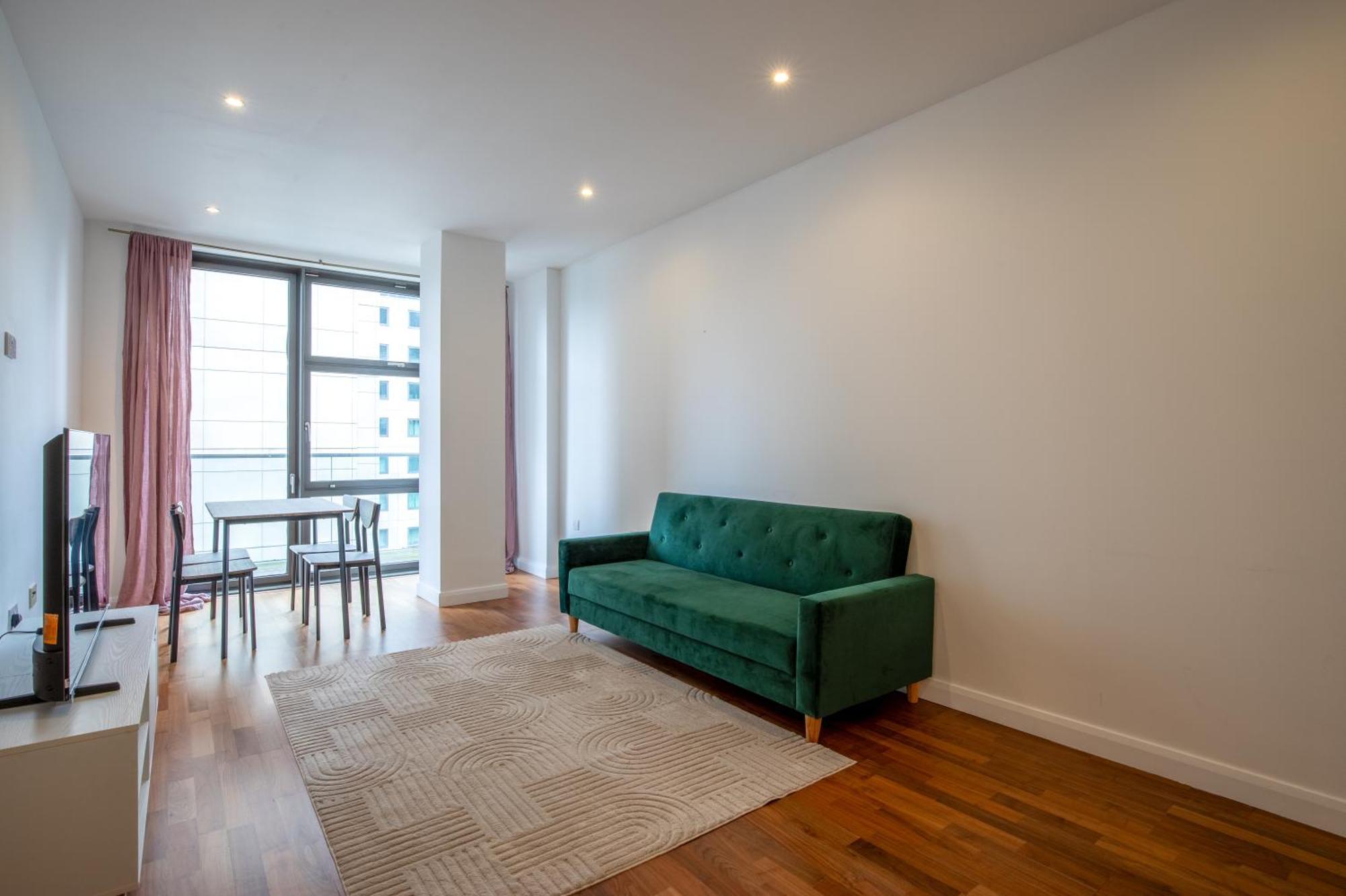 Londwell, Canary Wharf Boutique Balcony Appartement Londen