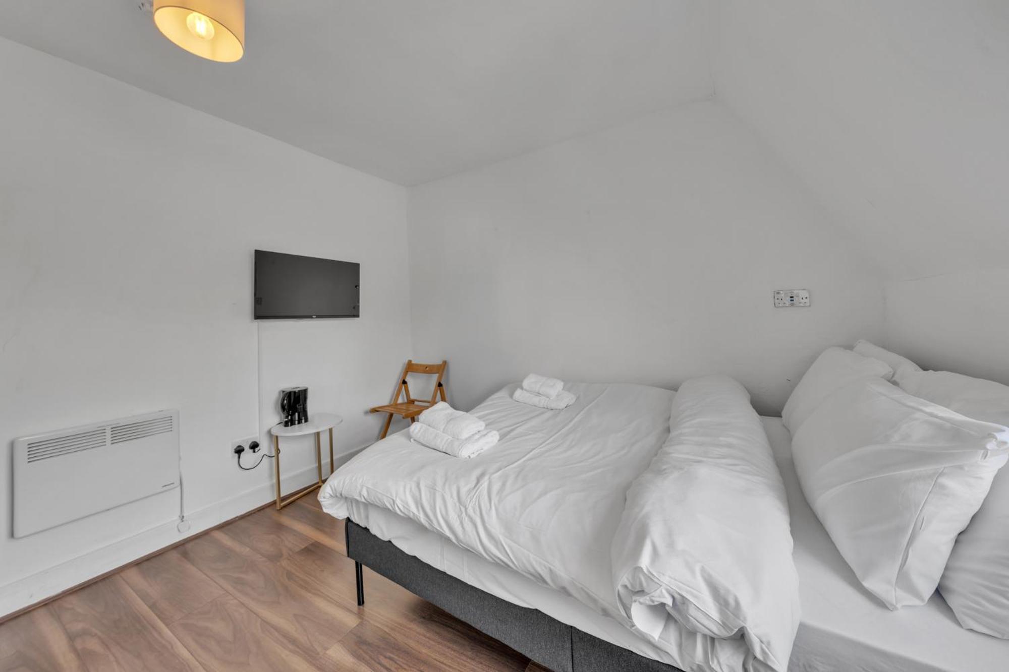 Beaufort Gardens Apartment *