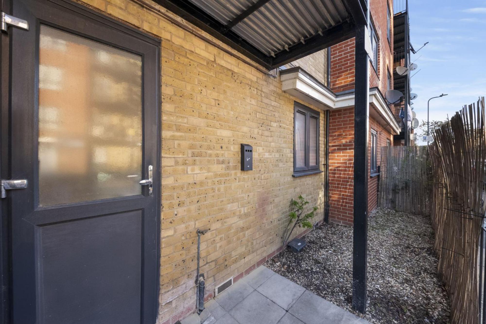 Apartment 2 Bdr, Wembley Stadium, Parking, Family Friendly London